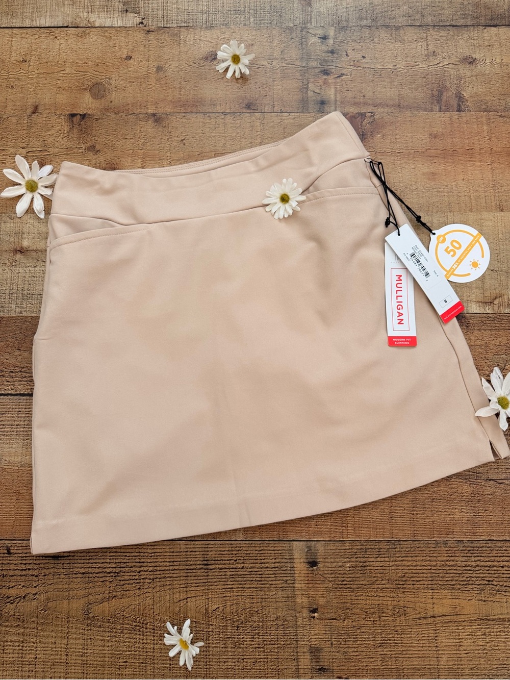 TAIL Mulligan Skort Golf Sand Color ⭐️NWT UPF 50 Easy Stretch